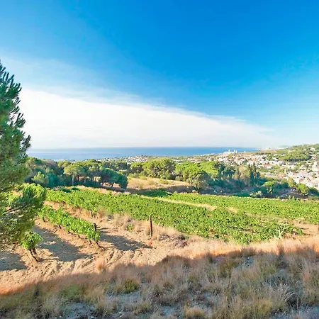 Villa Alella, 5 Bedrooms & Pool